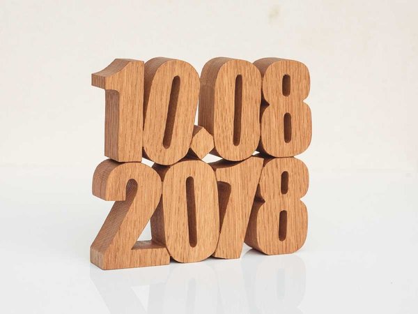 Save The Date - Hochzeitsdatum aus Holz / Eiche